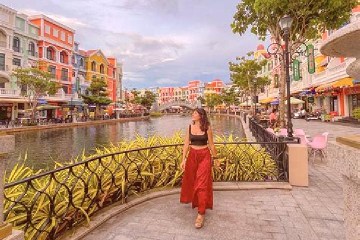 Ivy, 21 — Escort in Thi Tran Phu My, Vietnam