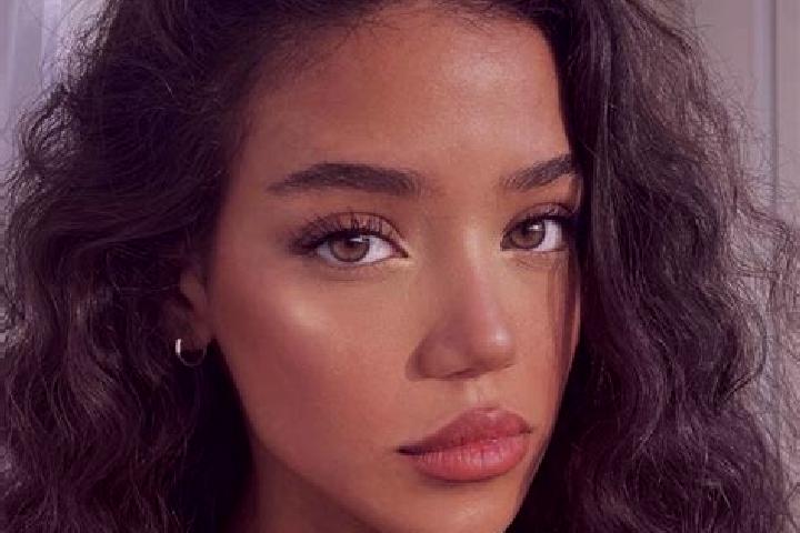 Ivy, 22, a black brown-eyed mediterranean companion based in Metlaoui. Offering 69, Roleplay, Party Girl. Available for incall and outcall, overnight booking...