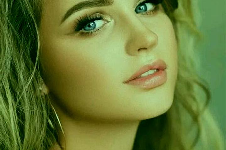 Ivy, 22, a dark blonde blue-eyed middle eastern companion based in Cambridge. Offering Massage, Travel Companion, CIM, Prostate Massage. Available for incall...