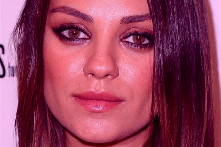 Ivy, 22, a dark blonde hazel-eyed indian companion based in Flookburgh. Offering Striptease, 69, Tantra. Available for incall and outcall, day and evening da...