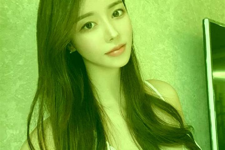 Ivy, 22 — Escort in Caojie, China