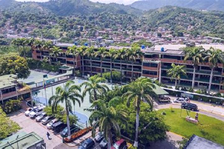 Ivy, 22 — Escort in Guatire, Venezuela
