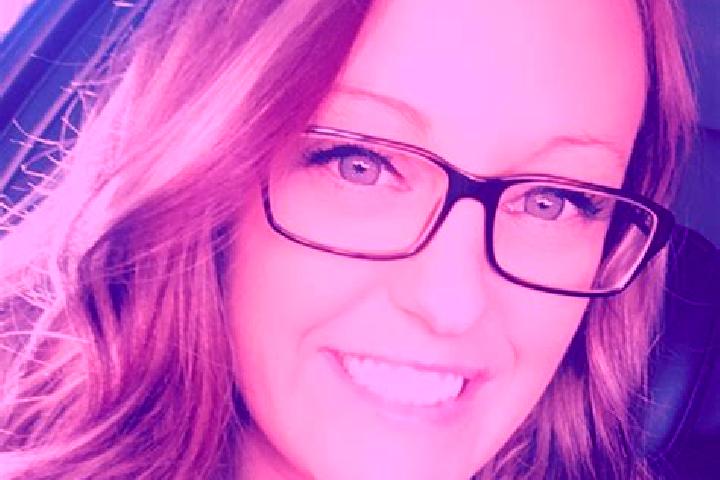Ivy, 22 — Escort in Haskins, United States