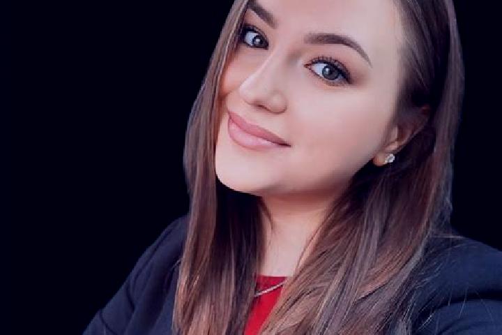 Ivy, 22 — Escort in Isaccea, Romania