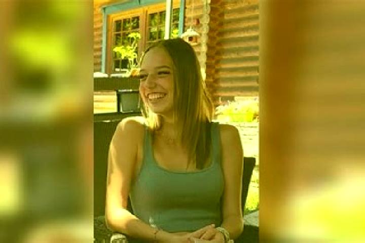 Ivy, 22 — Escort in Linas, France