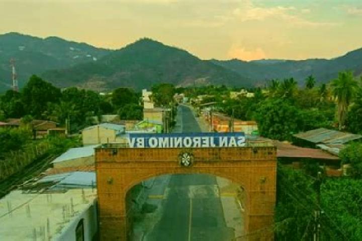 Ivy, 22 — Escort in San Jeronimo de los Jarros, Mexico