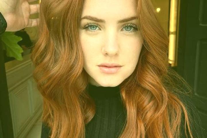 Ivy, 23, a auburn blue-eyed caucasian companion based in Freux. Offering Striptease, Travel Companion, Erotic Massage, Party Girl, Roleplay. Available for in...