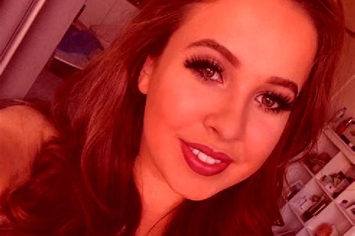 Ivy, 23, a auburn brown-eyed caucasian companion based in Santiago de Tuna. Offering Overnight, BDSM, Girlfriend Experience, Erotic Massage. Available for in...