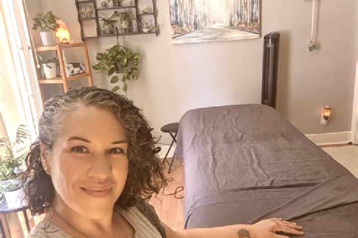 Ivy, 23, a black blue-eyed latina companion based in La Esmeralda. Offering Party Girl, Massage, Travel Companion, Overnight, CIM. Available for incall and o...