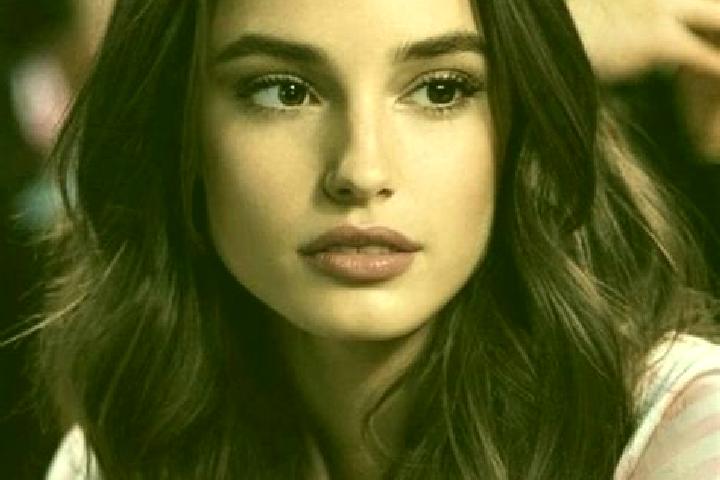 Ivy, 23, a brunette brown-eyed slavic companion based in Hunting Ridge. Offering Striptease, Roleplay, Massage. Available for incall and outcall, day and eve...