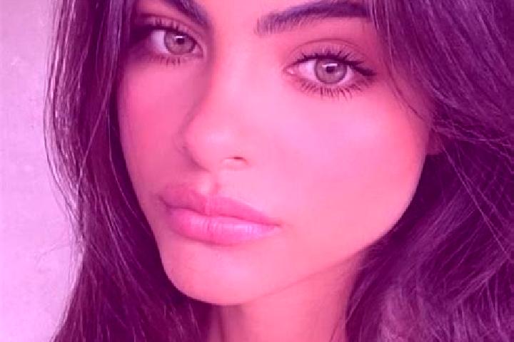 Ivy, 23, a dark blonde amber-eyed indian companion based in Orzeni. Offering GFE, Couples, Duos. Available for incall and outcall, overnight bookings available.