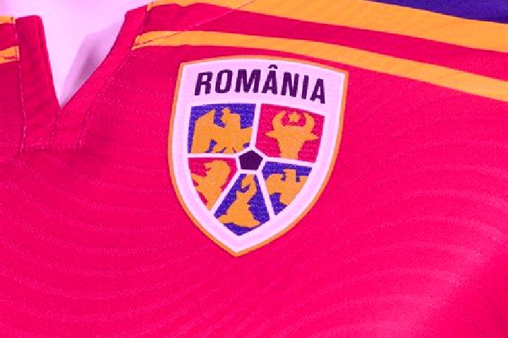 Ivy, 23 — Escort in Iuresti, Romania