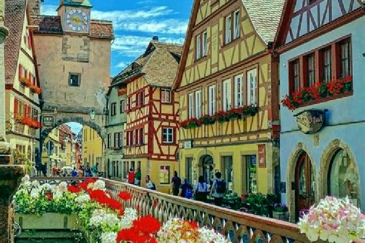 Ivy, 23 — Escort in Sassen, Germany