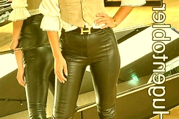 Ivy, 23 — Escort in Savigneux, France