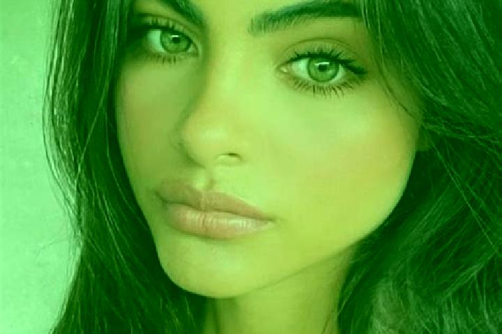 Ivy, 24, a black hazel-eyed mixed companion based in Chelmiec. Offering Deep French Kissing, GFE, CIM. Available for incall and outcall, overnight bookings a...