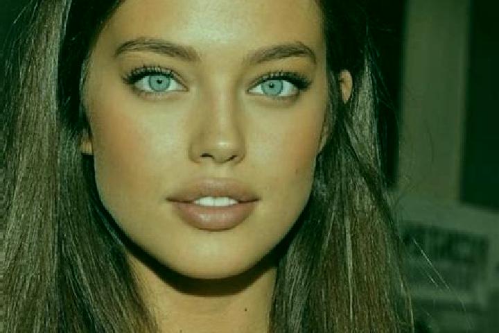 Ivy, 24, a chestnut green-eyed caucasian companion based in Bir Zayt. Offering A-Level, BDSM, Tantra. Available for incall and outcall, overnight bookings av...