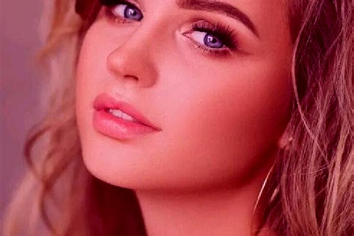 Ivy, 24, a dark blonde blue-eyed ebony companion based in Tallong. Offering Deep French Kissing, Duos, Party Girl. Available for incall and outcall, overnigh...