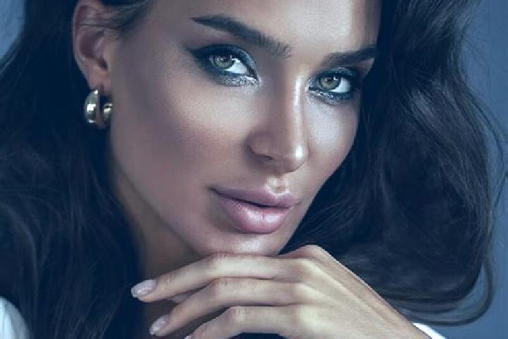 Ivy, 24 — Escort in Kushnarenkovo, Russia