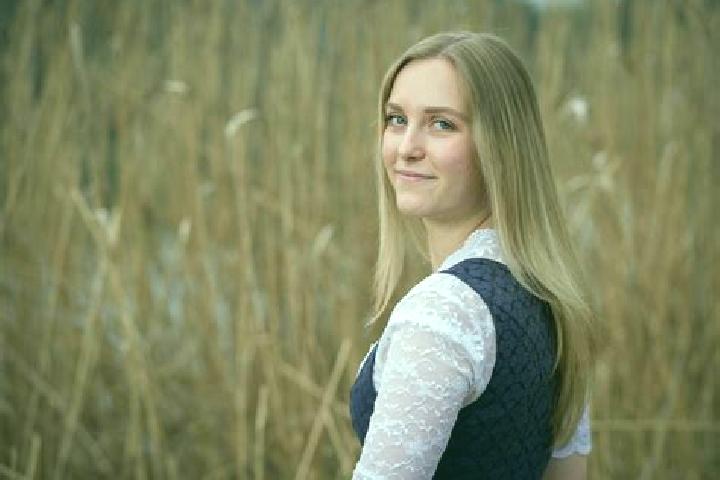 Ivy, 24 — Escort in Raubling, Germany