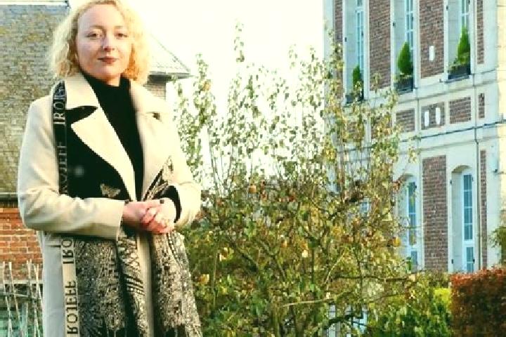 Ivy, 24 — Escort in Selvigny, France