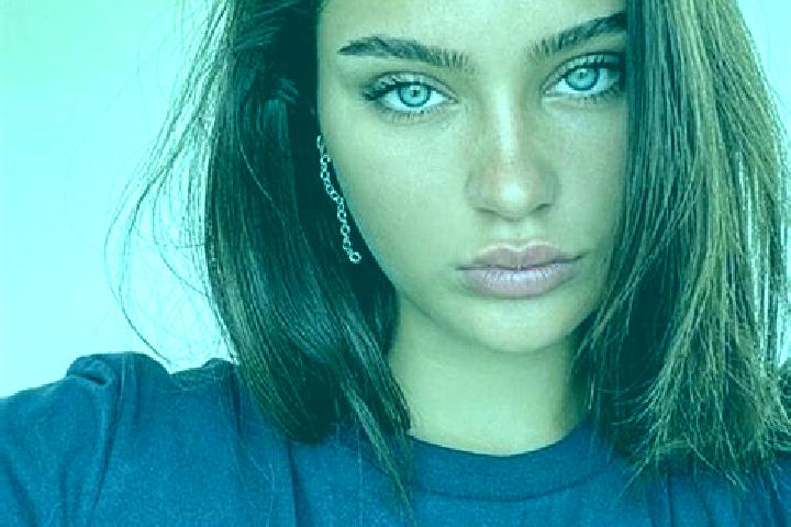 Ivy, 25, a brunette blue-eyed indian companion based in Permet. Offering Roleplay, Girlfriend Experience, Prostate Massage. Available for incall and outcall,...