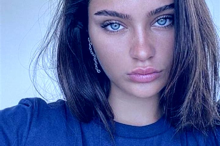 Ivy, 25, a brunette dark-eyed european companion based in Makabe. Offering Domination, Prostate Massage, Tantra, Massage. Available for incall and outcall, o...