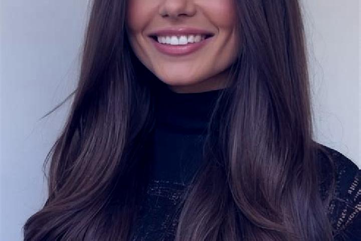 Ivy, 25, a brunette dark-eyed mixed companion based in Seisdon. Offering Duos, Fetish, Tantra, Travel Companion. Available for incall and outcall, day and ev...
