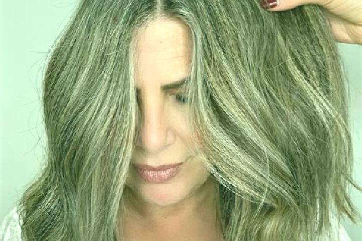Ivy, 25, a dark blonde grey-eyed caribbean companion based in Valea Seaca. Offering Overnight, Travel Companion, Couples, OWO. Available for incall and outca...
