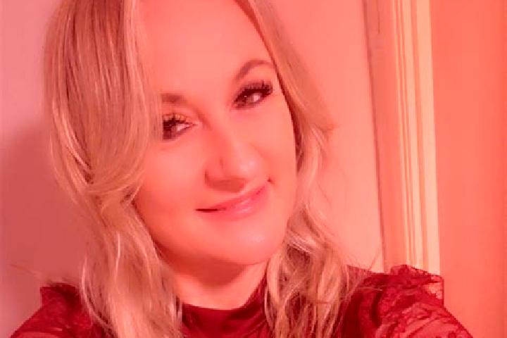 Ivy, 25 — Escort in Bollington, United Kingdom