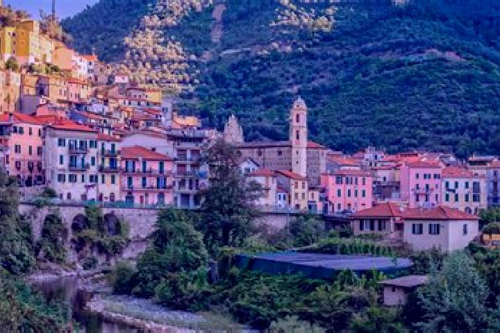 Ivy, 25 — Escort in Camporosso in Valcanale, Italy