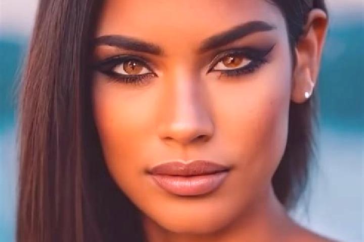 Ivy, 26, a black brown-eyed latina companion based in Fagare. Offering CIM, GFE, A-Level. Available for incall and outcall, overnight bookings available.