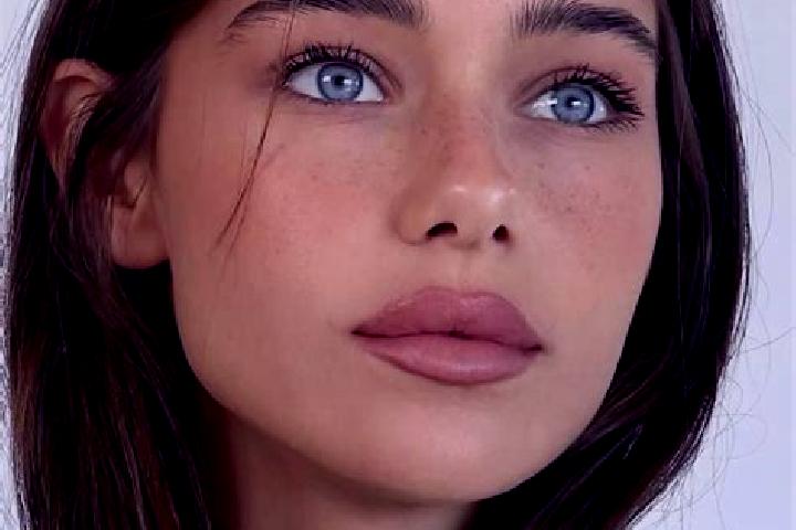 Ivy, 26, a brunette brown-eyed middle eastern companion based in Mranggen. Offering Girlfriend Experience, CIM, Party Girl, 69, Prostate Massage. Available f...