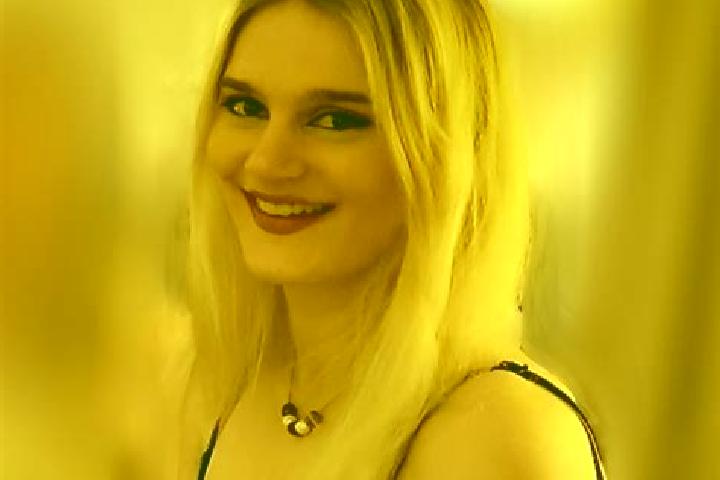 Ivy, 26, a brunette grey-eyed mixed companion based in Sheffield Lake. Offering Girlfriend Experience, Party Girl, Couples, BDSM, Domination. Available for i...