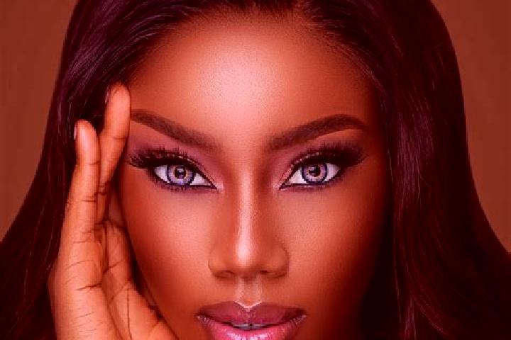 Ivy, 26, a chestnut blue-eyed ebony companion based in Ilha das Flores. Offering BDSM, Deep French Kissing, Duos, 69. Available for incall and outcall, overn...