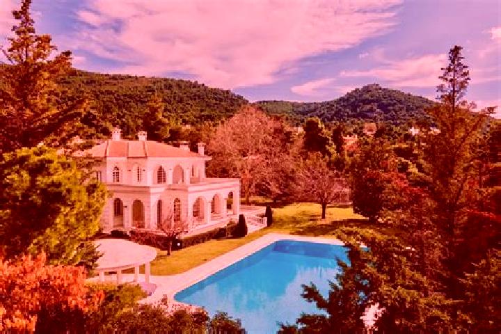 Ivy, 26 — Escort in Ekali, Greece