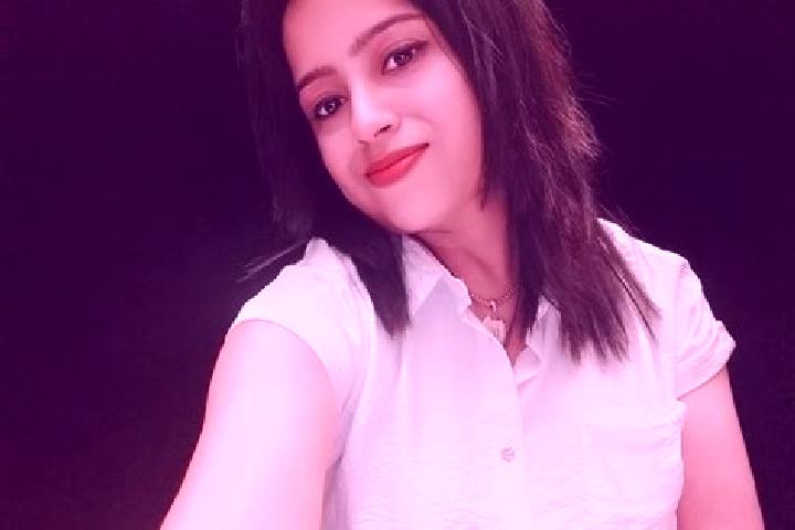 Ivy, 26 — Escort in Kapuria, India