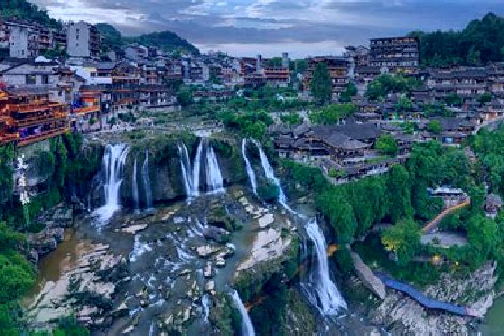 Ivy, 26 — Escort in Luobupo, China
