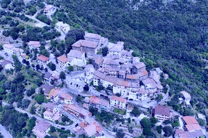 Ivy, 26 — Escort in Morro Reatino, Italy