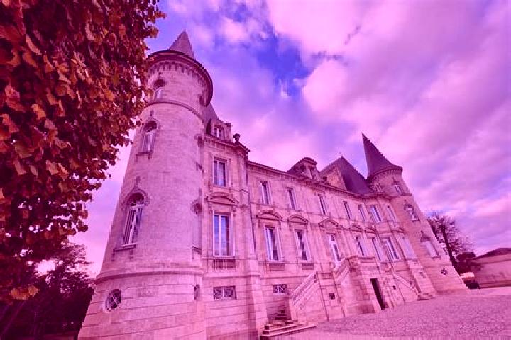 Ivy, 26 — Escort in Pauillac, France