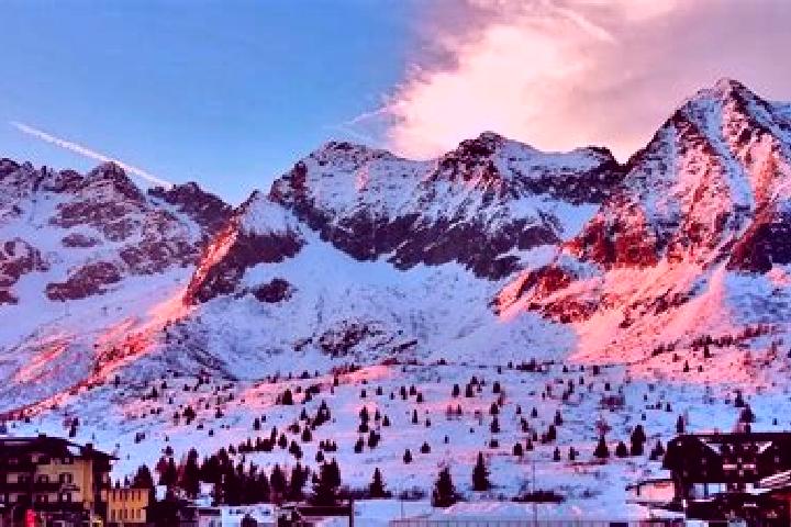 Ivy, 26 — Escort in Ponte di Legno, Italy