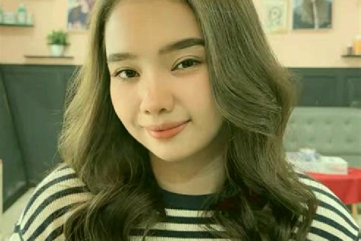 Ivy, 27 — Escort in Banyuates, Indonesia