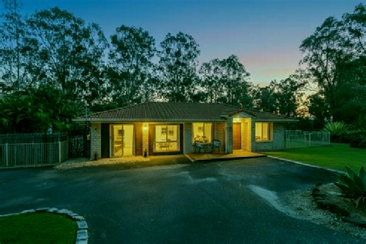 Ivy, 27 — Escort in Cedar Vale, Australia