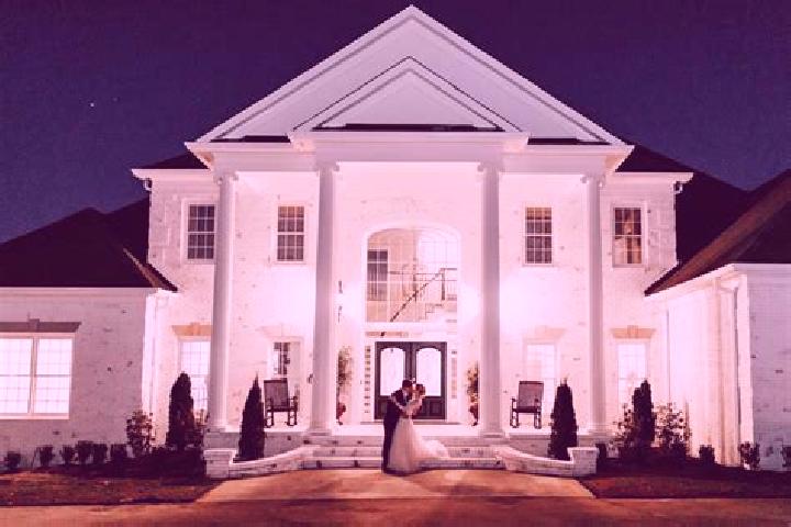 Ivy, 27 — Escort in Harahan, United States