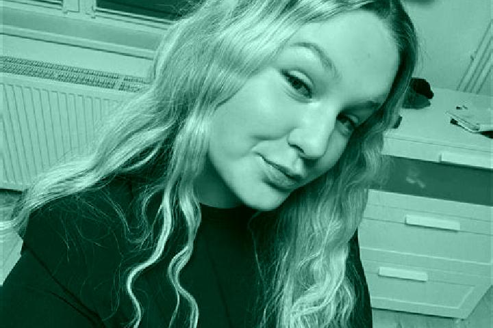 Ivy, 27 — Escort in Holasice, Czech Republic