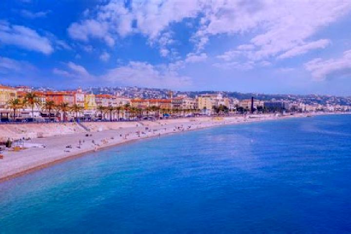 Ivy, 27 — Escort in Nizza di Sicilia, Italy
