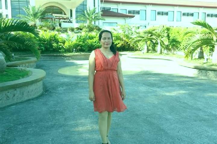 Ivy, 27 — Escort in Tubajon, Philippines