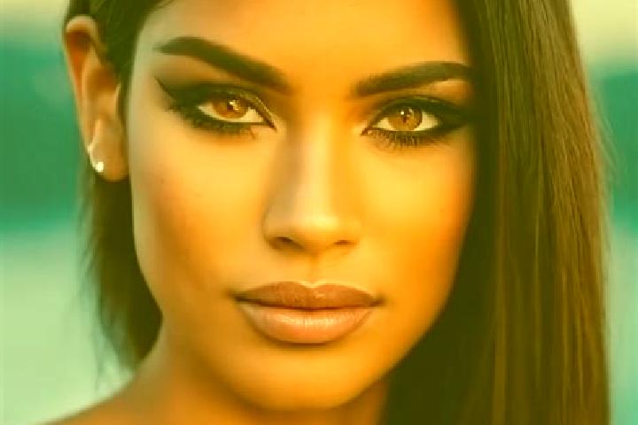 Ivy, 28, a black green-eyed latina companion based in Xunhe. Offering Striptease, Overnight, Girlfriend Experience. Available for incall and outcall, overnig...