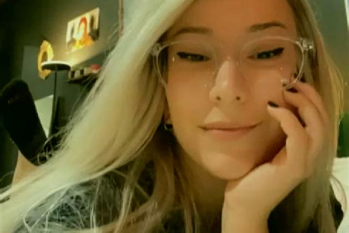 Ivy, 28, a blonde dark-eyed middle eastern companion based in Hohenbrunn. Offering A-Level, OWO, Couples, Duos. Available for incall and outcall, overnight b...