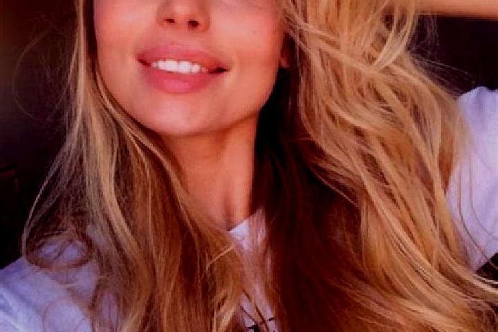 Ivy, 28, a dark blonde amber-eyed slavic companion based in Massenhoven. Offering Roleplay, GFE, Travel Companion, Striptease, Dinner Date. Available for inc...