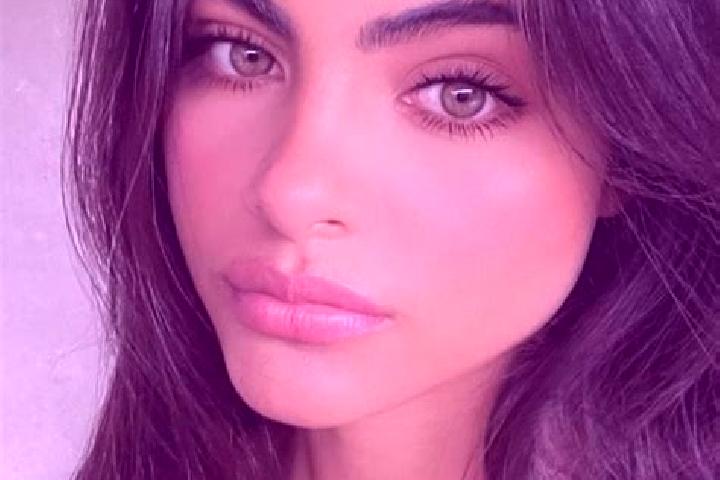 Ivy, 28, a dark blonde dark-eyed indian companion based in Charvaty. Offering Party Girl, Massage, CIM, Overnight. Available for incall and outcall, day and ...